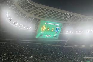 邮报：索斯盖特计划在对阵巴西比利时的友谊赛，让阿诺德踢中场